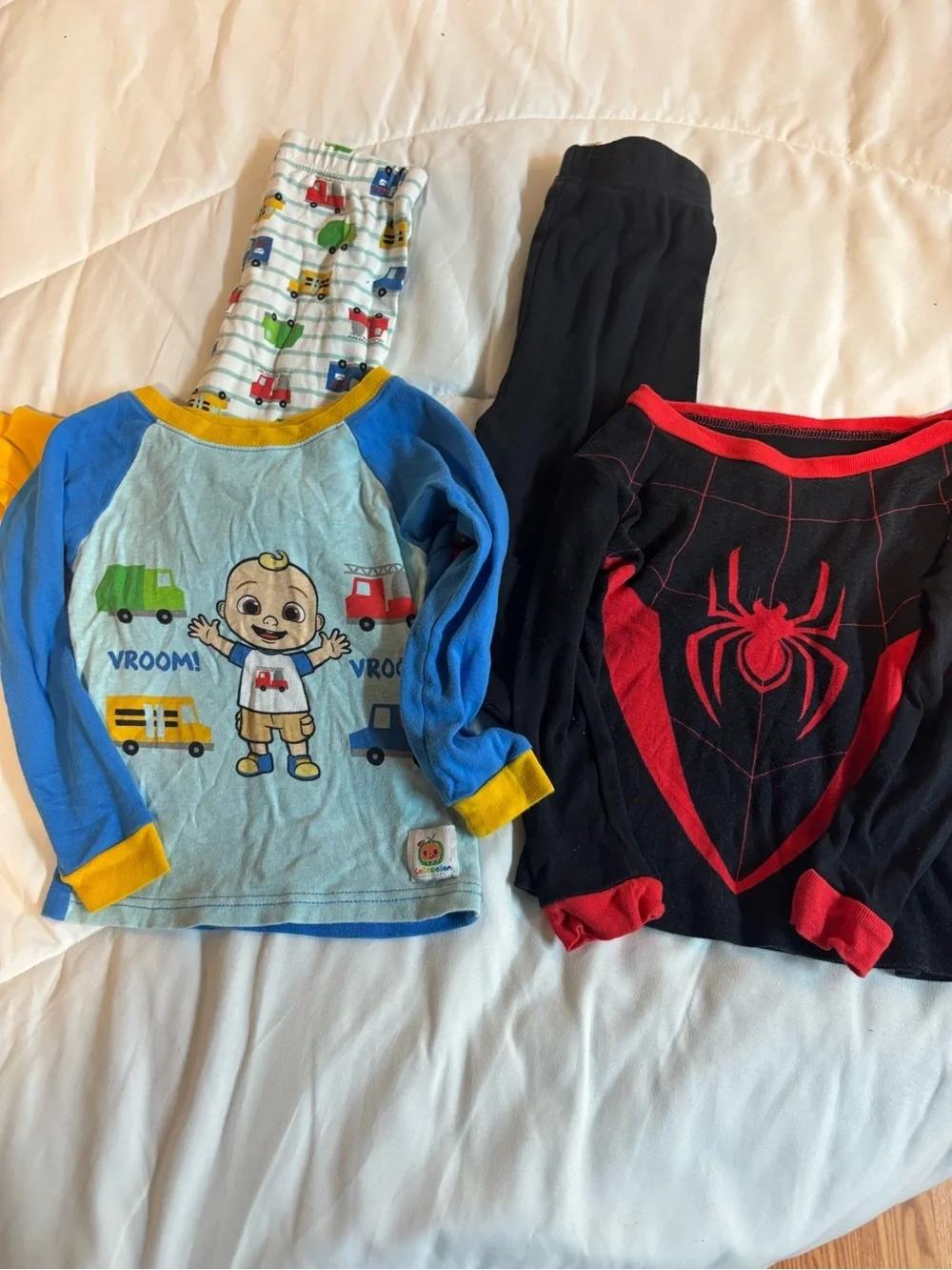 Set of 2 Marvel Kids Spider-Man and cocomelon Pajama Set - Blue, Black & Red 4T